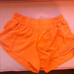 lululemon hotty hot short